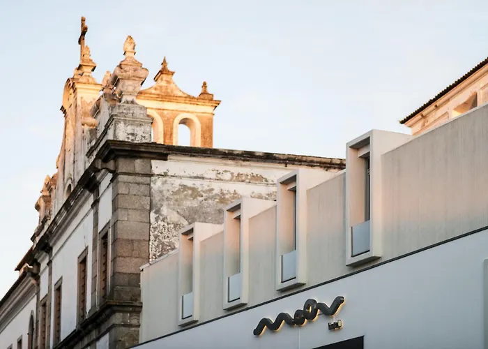 Moov Hotel Evora