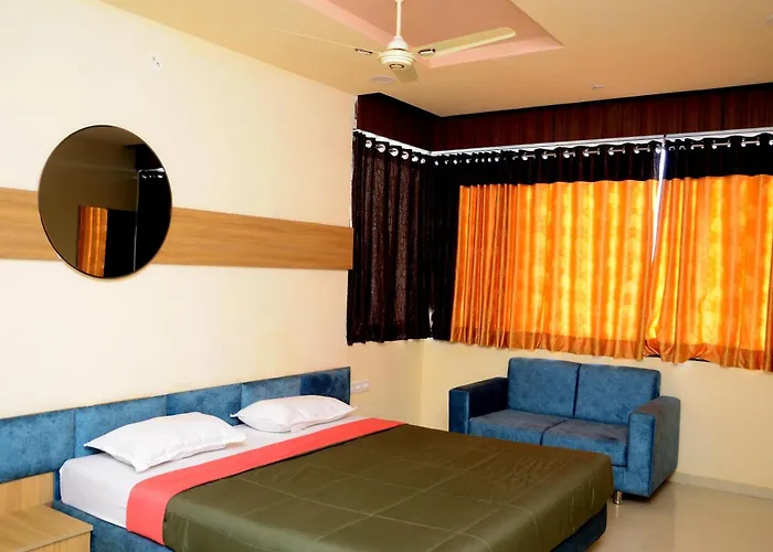 Hotel New Delhi Jalgaon