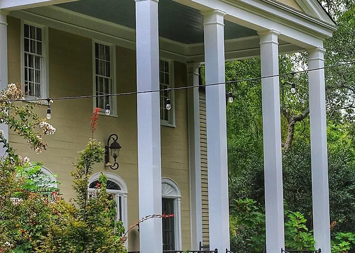 Clevedale Historic Inn And Gardens Spartanburg