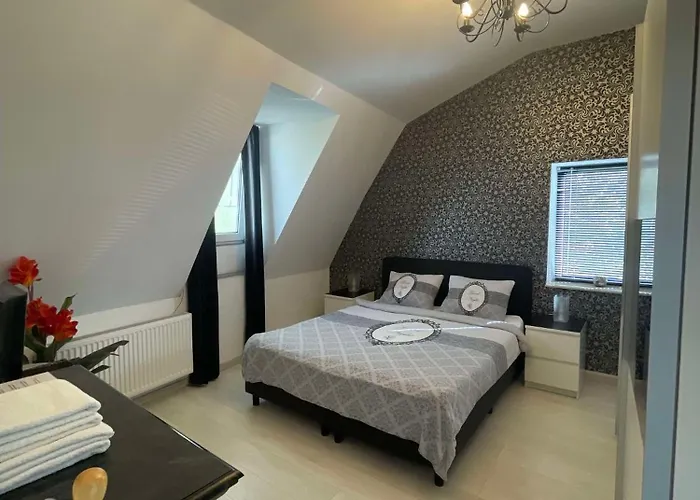 Samos Babbis Hotel Heerlen