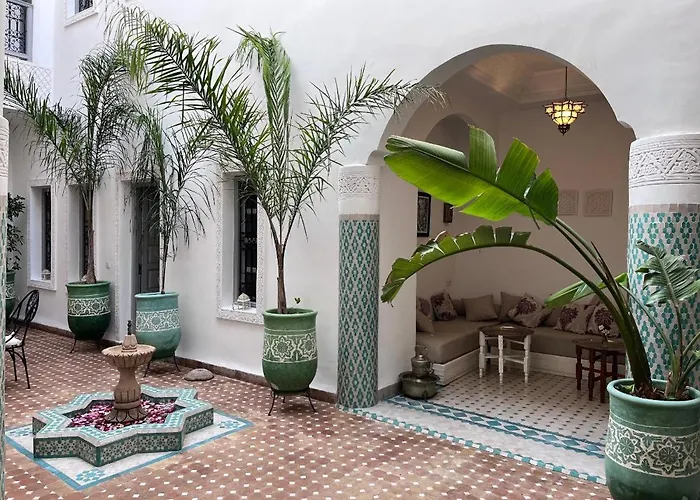 Riad El Arco Rooftop Pool & Spa