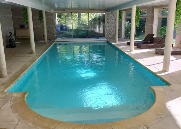 Au Charme du Lac Piscine&Spa