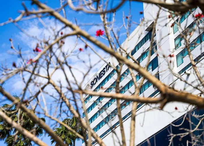 Sonesta Irvine John Wayne Airport Hotel