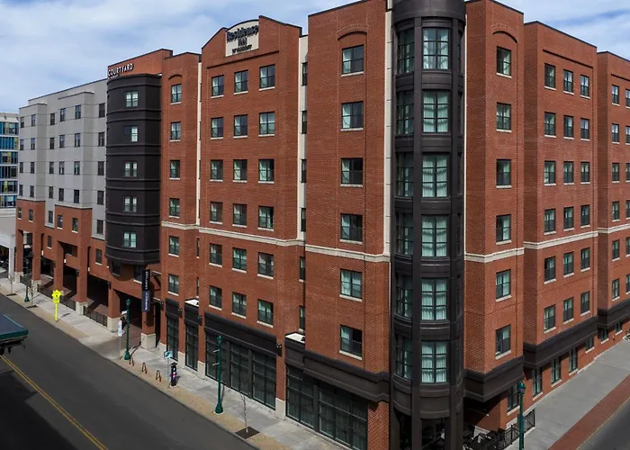 Courtyard By Marriott Syracuse Downtown At Armory Square Hotel