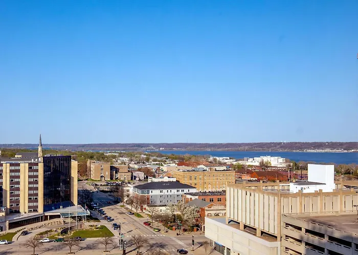 Peoria Marriott Pere Marquette Hotel