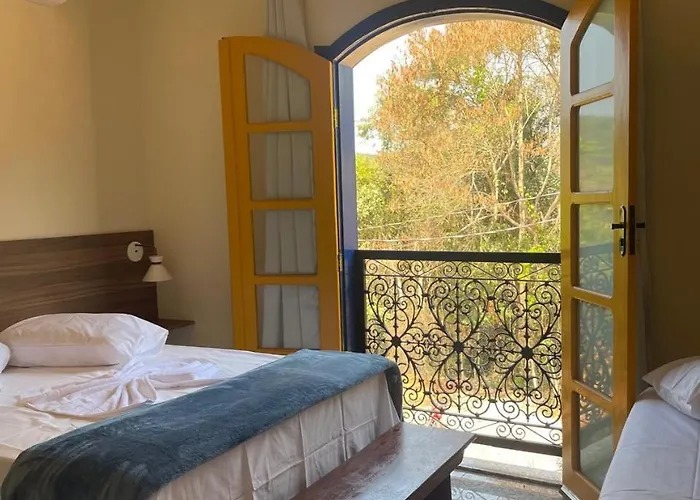 Hotéis de Congonhas do Norte
