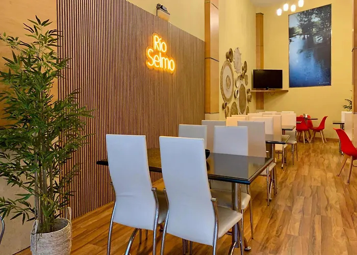 Hostal Rio Selmo Ponferrada