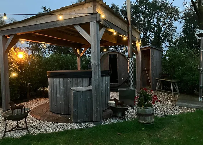 Bed & Breakfast Hoeve Happiness - Ontbijt Inbegrepen - Wellness Aanwezig