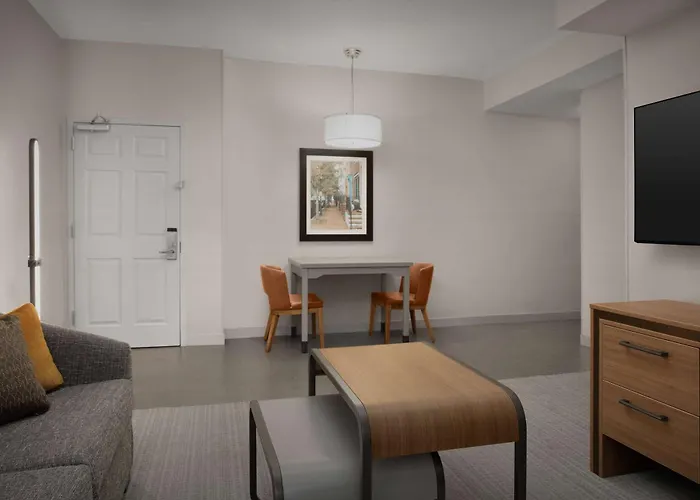 Homewood Suites By Hilton Alexandria