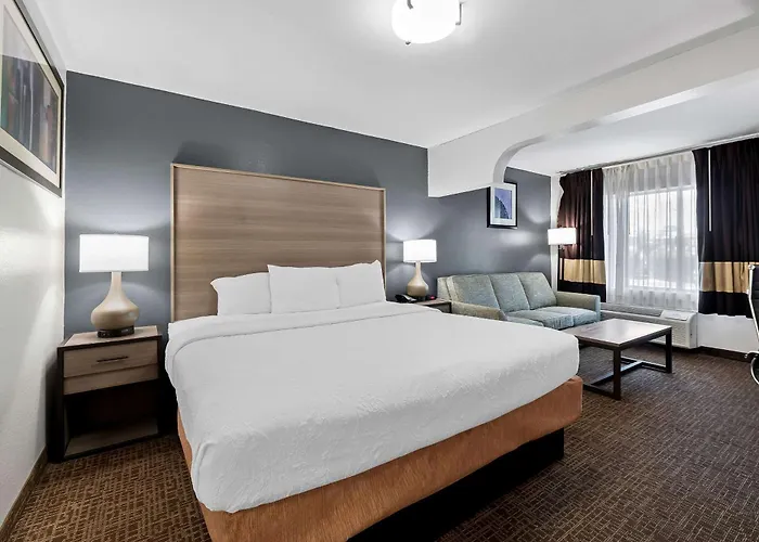Quality Inn & Suites Fayetteville I-95