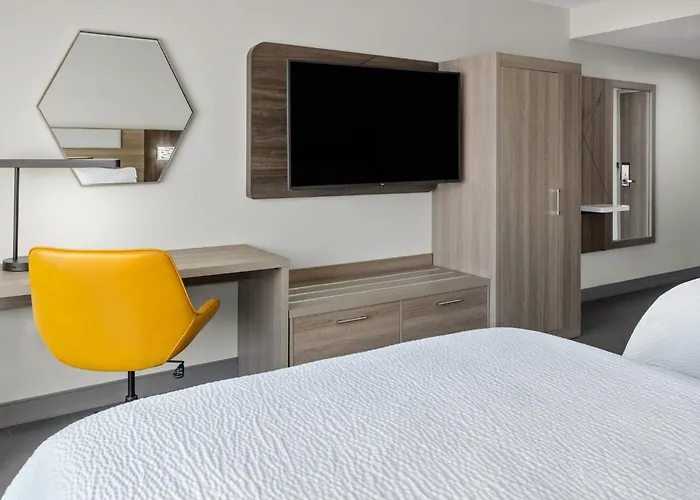 Waynesboro Hotels