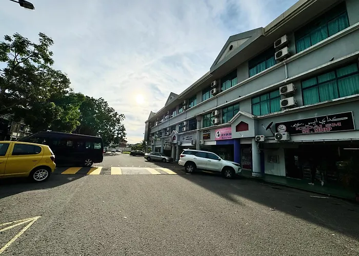 Grand Topaz Hotel