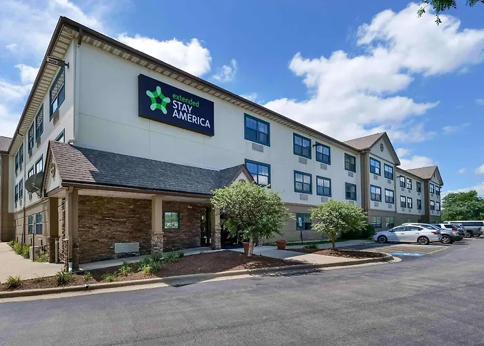 Burr Ridge Hotels