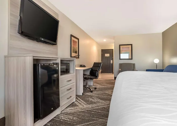 Best Western Plus Jackson Downtown Coliseum