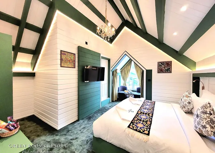 Luxury Hotels in Gulmarg