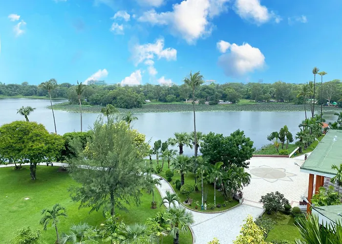 Inya Lake Hotel Yangon