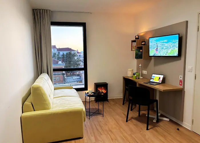 Toulon Aparthotels