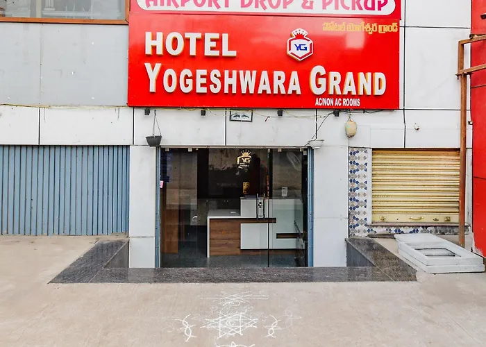 Fabhotel Yogeshwara Grand