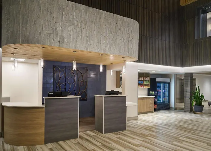 Prince George Hotels