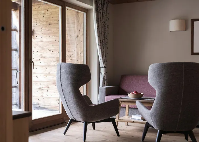 Post Alpina - Family Chalets Dolomites San Candido