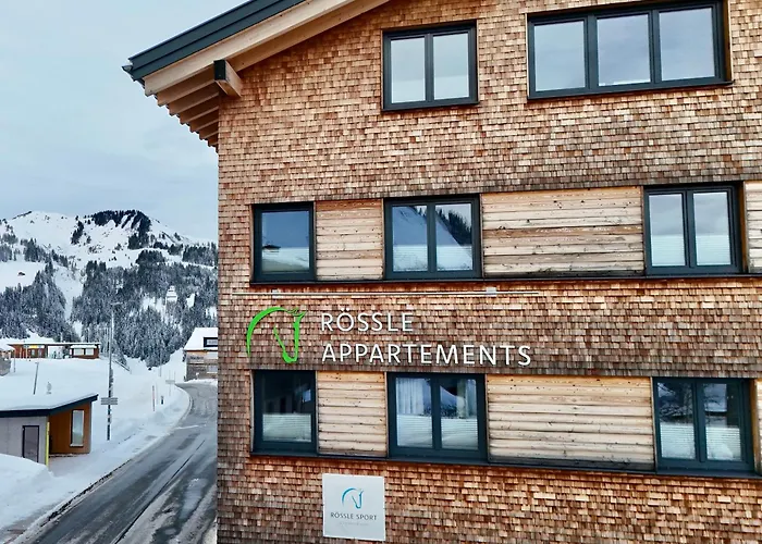 Rössle Appartements und Sport Rössle Skiverleih&Sportgeschäft Faschina