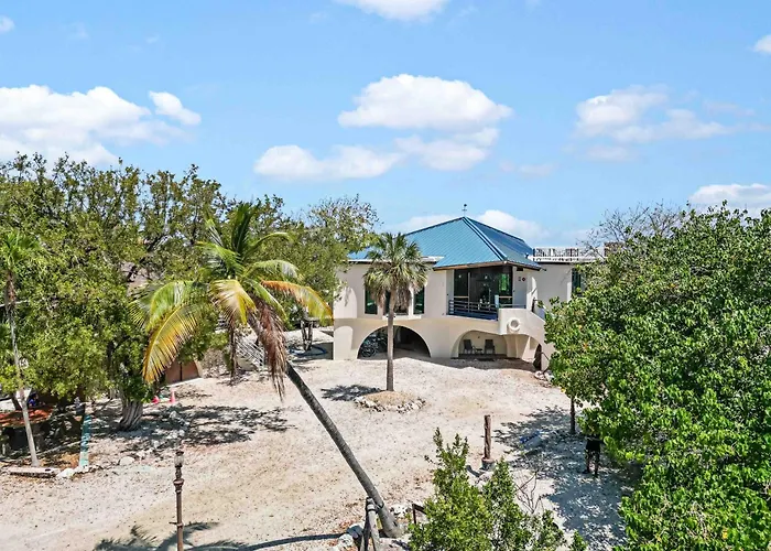 Barnacle Bed And Breakfast Big Pine Key