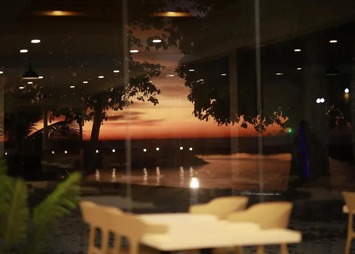 Dolphin Bay Island Resort 海豚岛