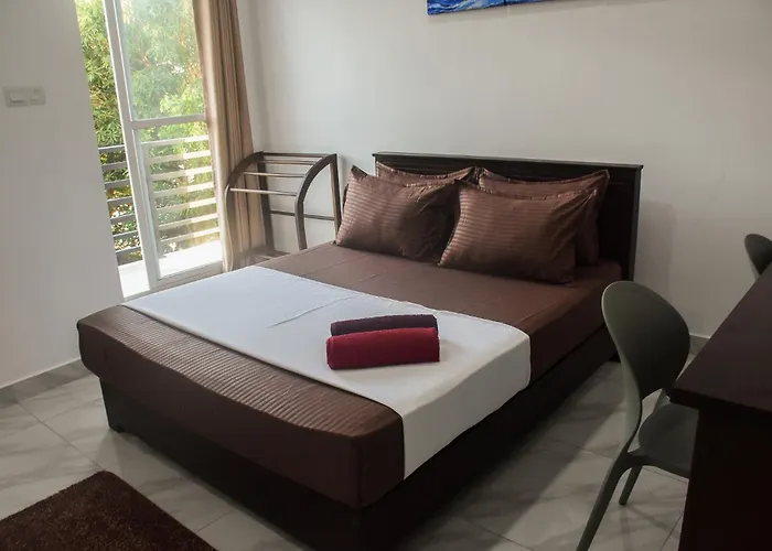 Boralesgamuwa Hotels