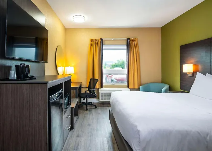 Grimsby Hotels