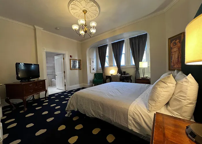 The Sterling Hotel Sacramento