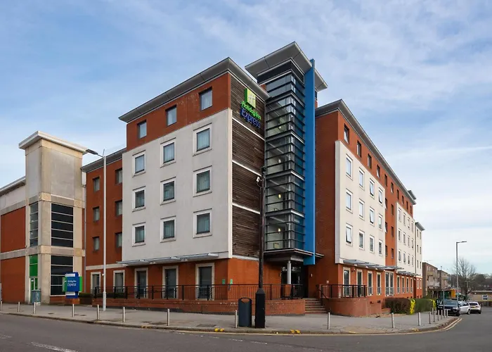 Stevenage City Center Hotels
