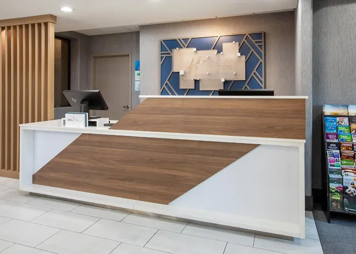 Lathrop Hotels