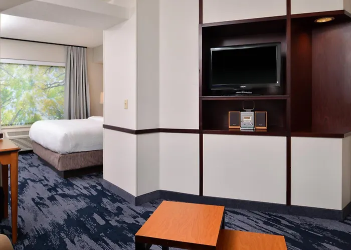 Fairfield Inn And Suites Beloit