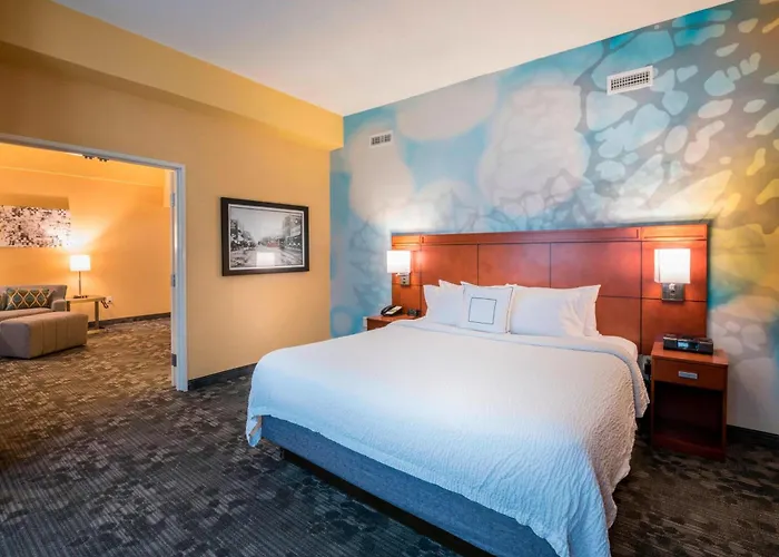 Courtyard By Marriott Tulsa Downtown Hotel