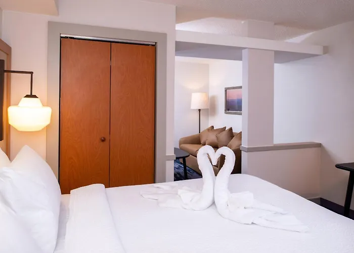 Archdale Hotels