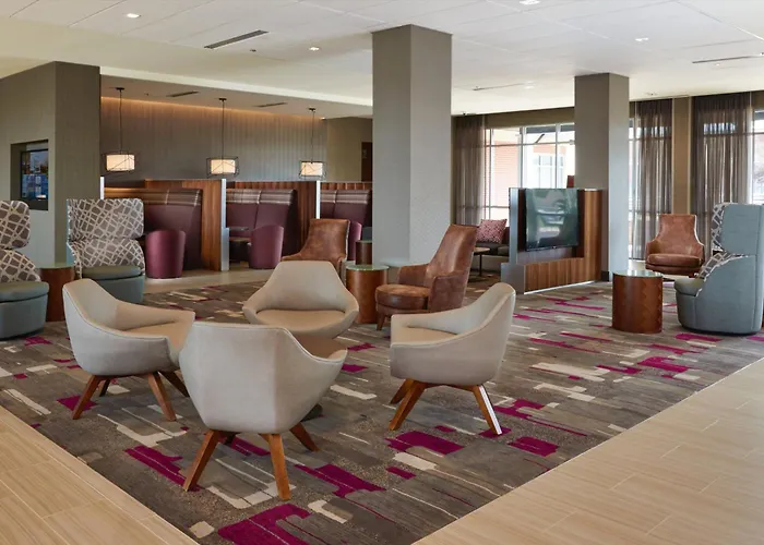 Courtyard By Marriott Rome