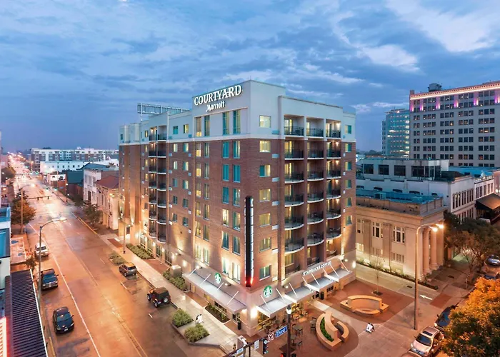 Courtyard By Marriott Baton Rouge Downtown Hotel