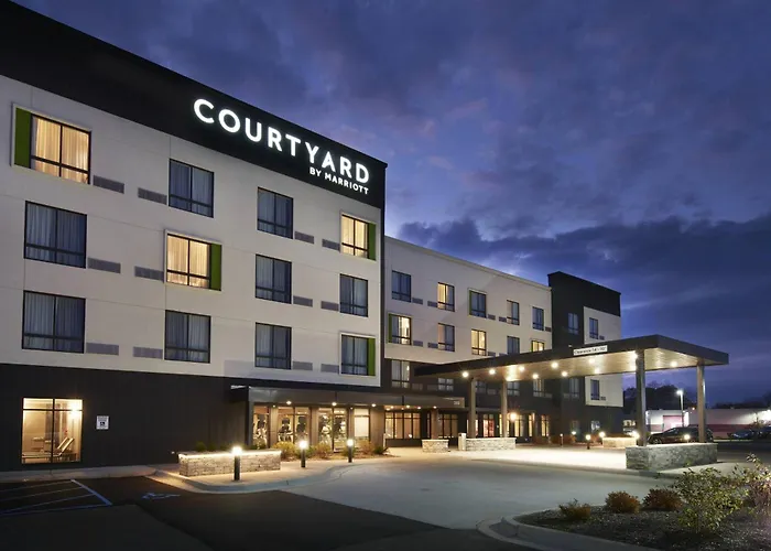Courtyard By Marriott Jackson