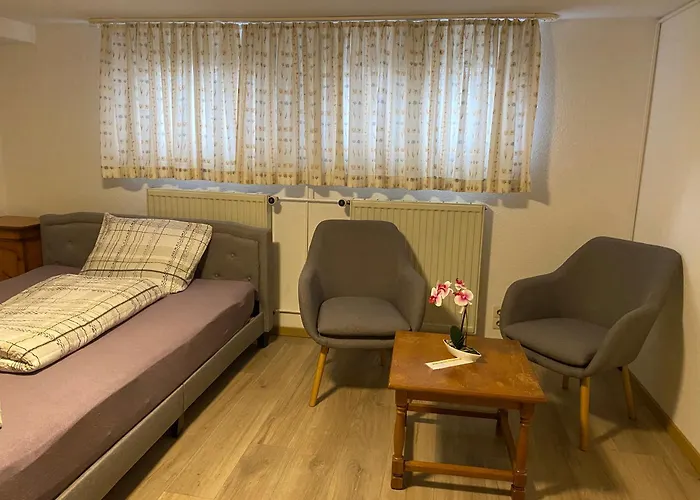 Van Kim 2 - Souterrain Monteurwohnung