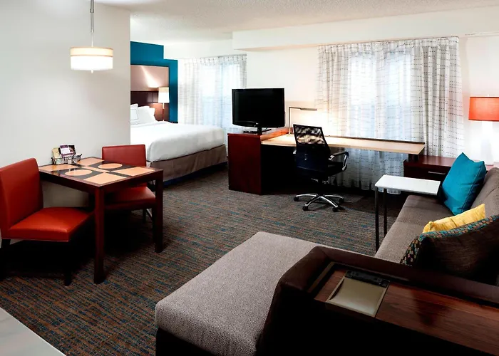 Highlands Ranch Hotels