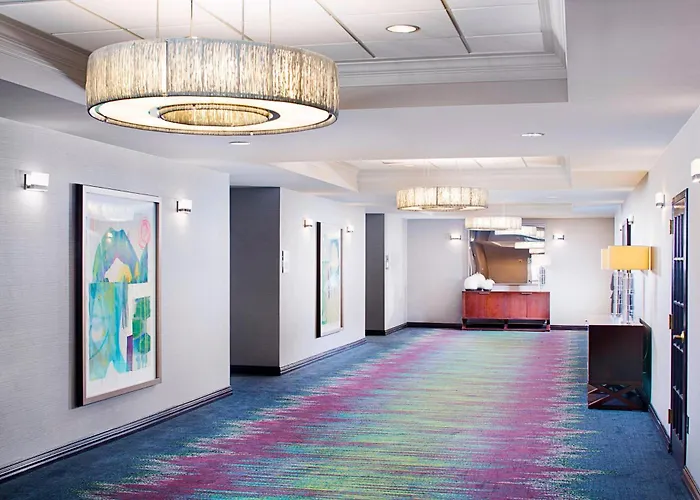 Dallas Marriott Suites Medical/Market Center