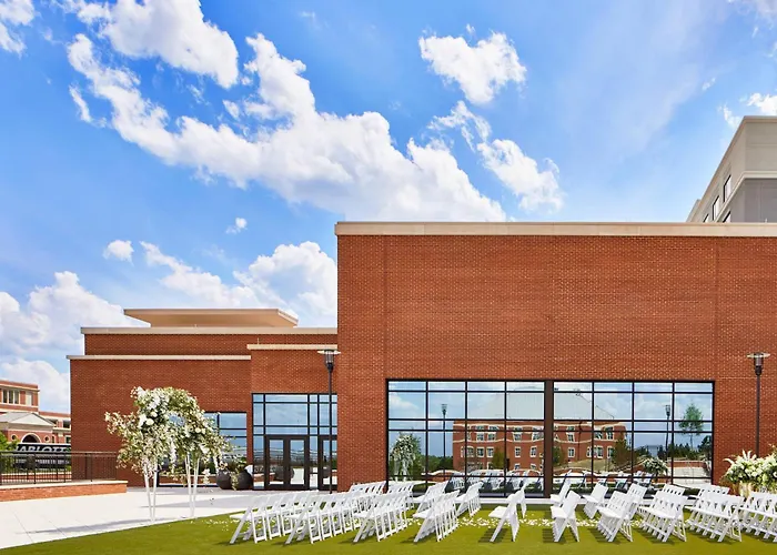 Unc Charlotte Marriott Hotel & Conference Center