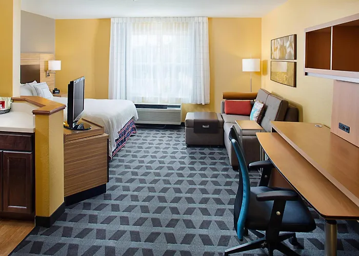 Towneplace Suites Manchester-Boston Regional Airport