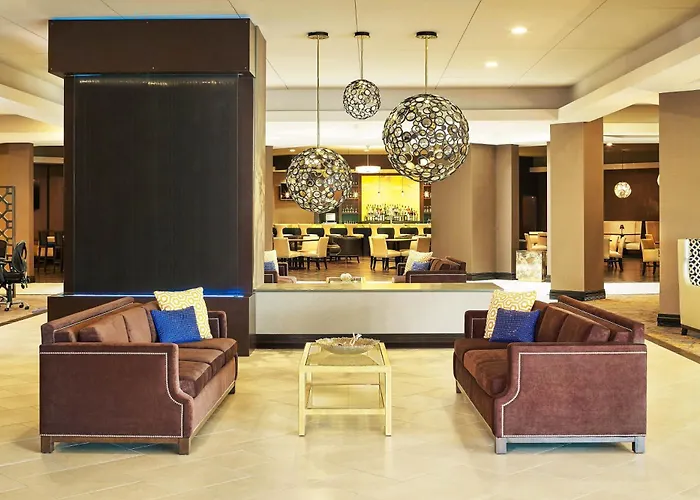 Sheraton Lisle Naperville Hotel