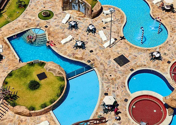 Golden Dolphin Aparthotel Caldas Novas