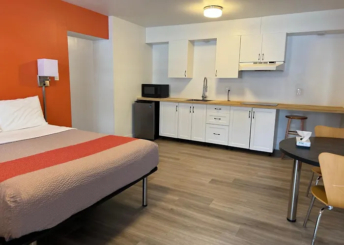 Motel 6-Moncton, Nb