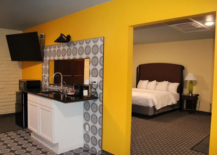 Lamar Hotels