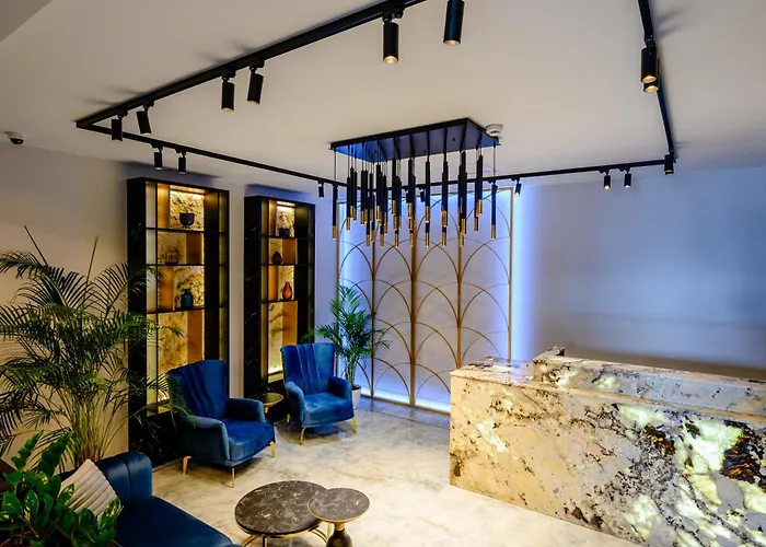 Elitte Inn & Suites