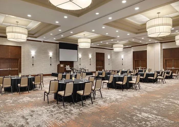 Embassy Suites Chattanooga Hamilton Place
