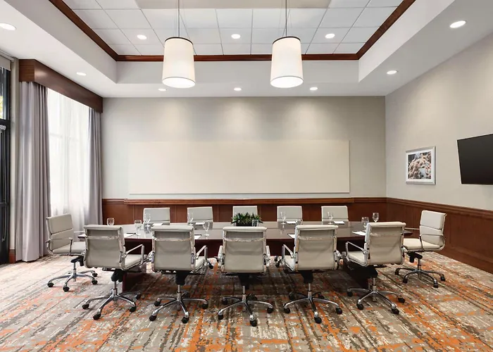 Embassy Suites Chattanooga Hamilton Place